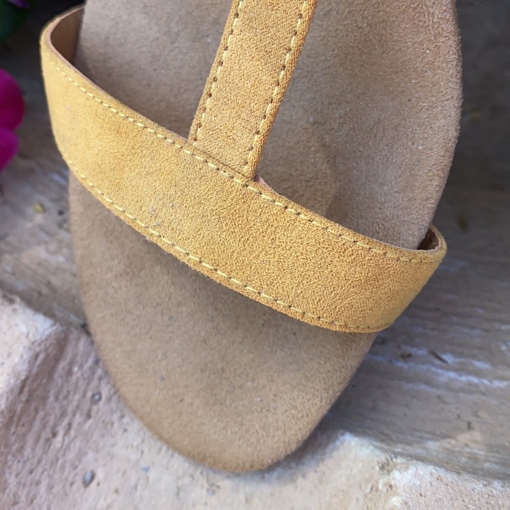 NEW sandals - Picture 5 of 11